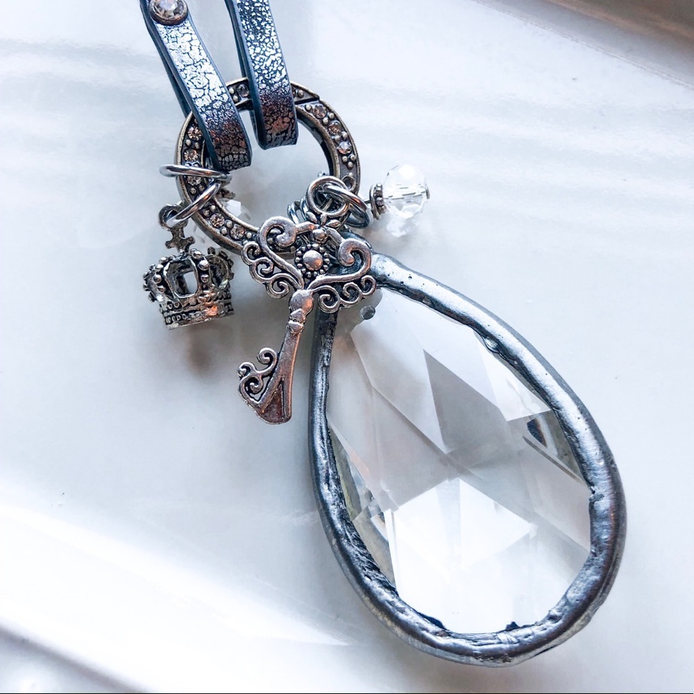 NEW Beautiful One of A Kind Necklace